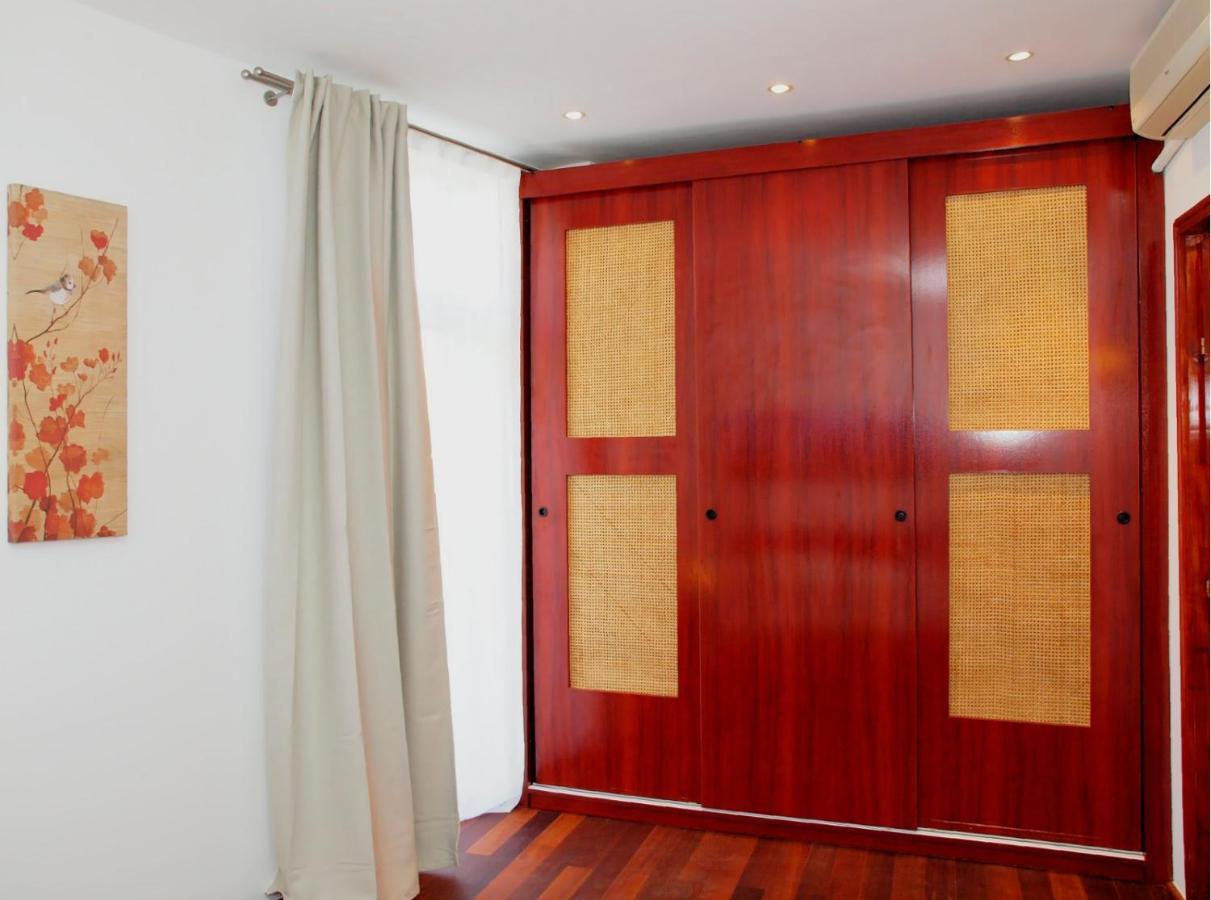 Sweet Dreams Suites Cismigiu Gardens Bukares Bagian luar foto