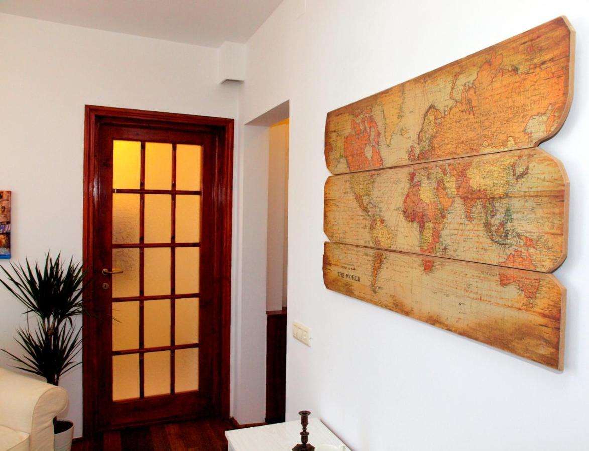 Sweet Dreams Suites Cismigiu Gardens Bukares Bagian luar foto